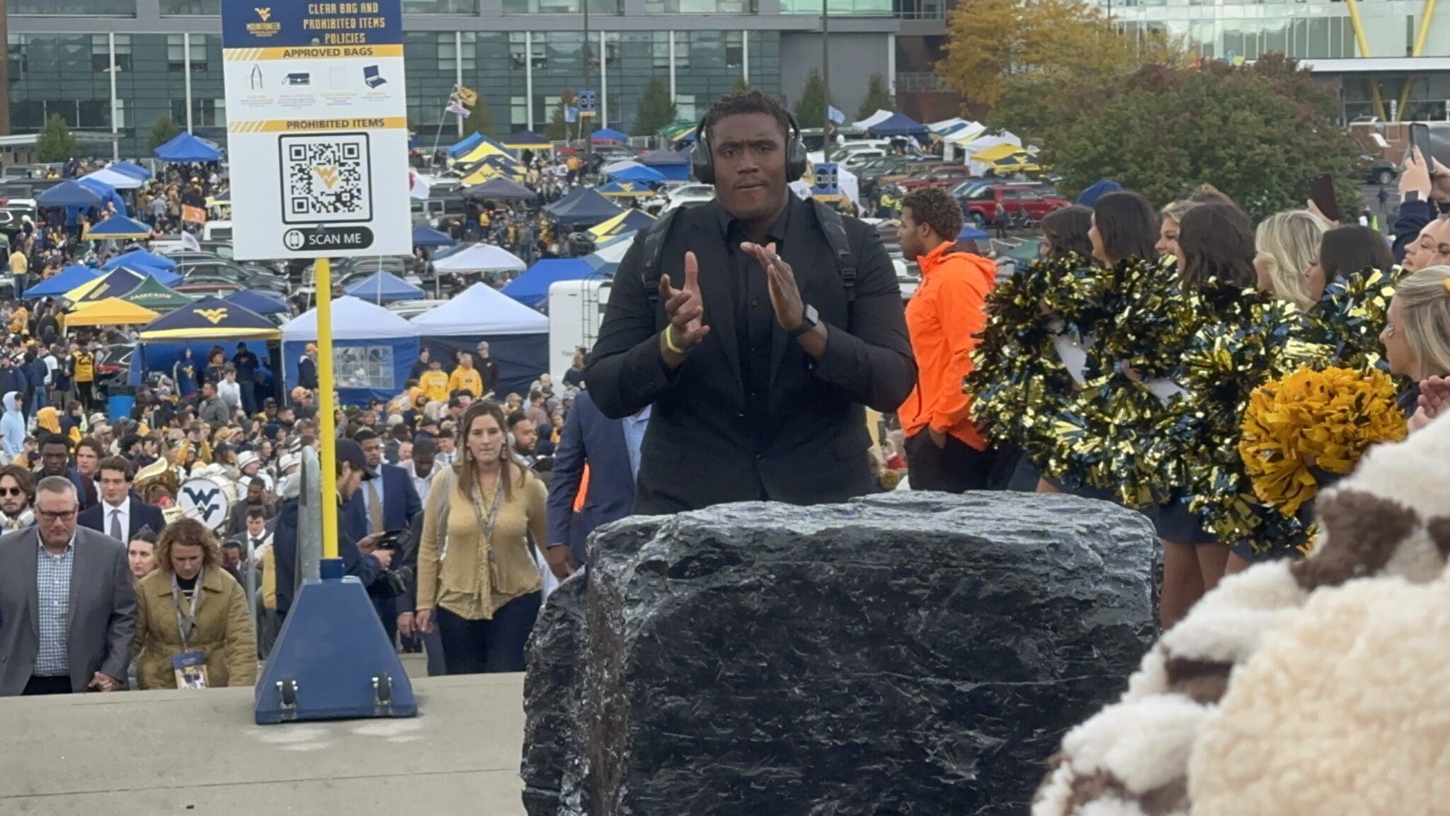 WVU Football OL Ja'Quay Hubbard
