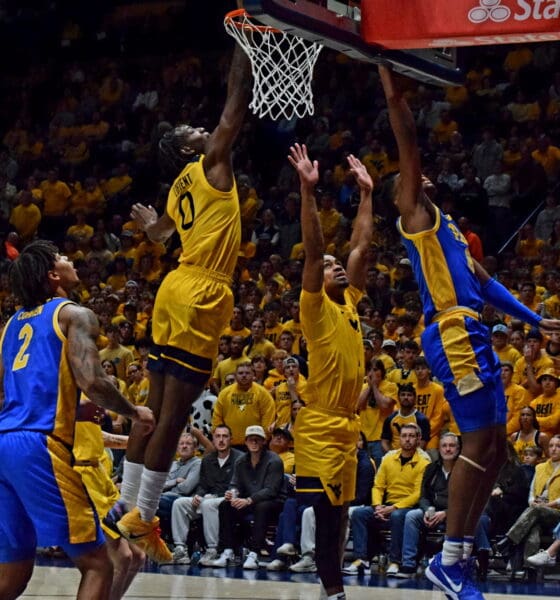 WVU Basketball Bren Lorient block against Pitt