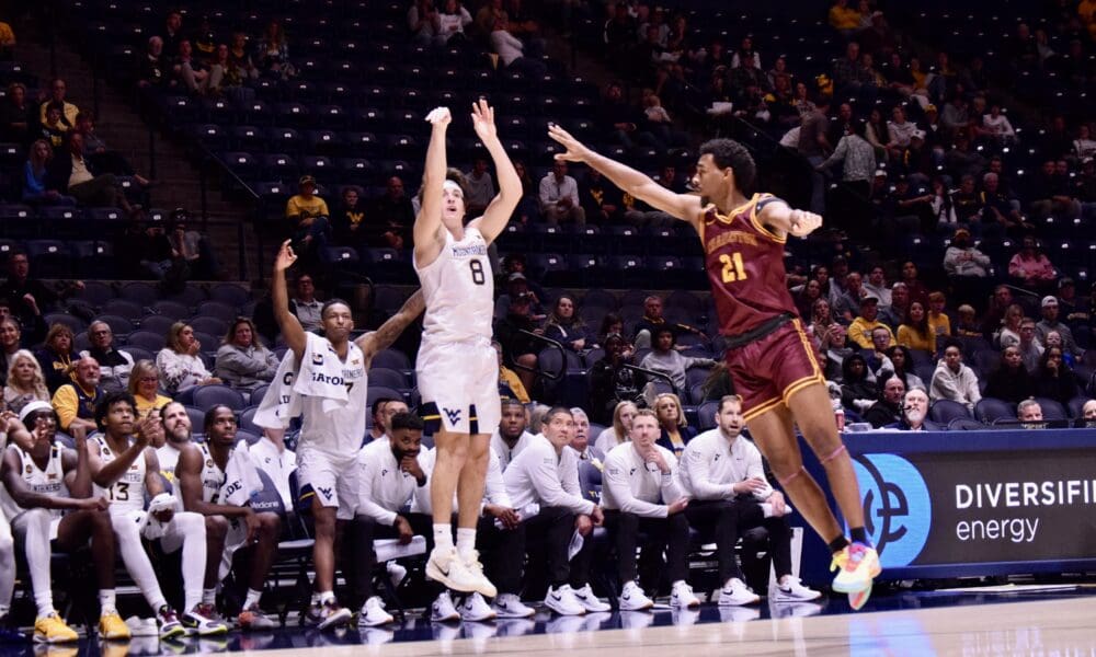 WVU Basketball Jake Auer