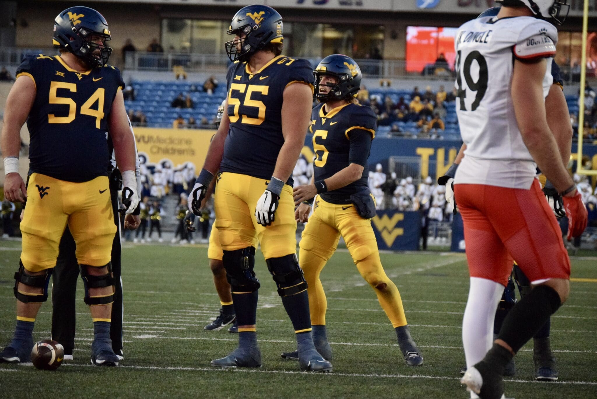 WVU Football Garrett Greene, Tomas Rimac and Ja’Quay Hubbard against Cincinnati
