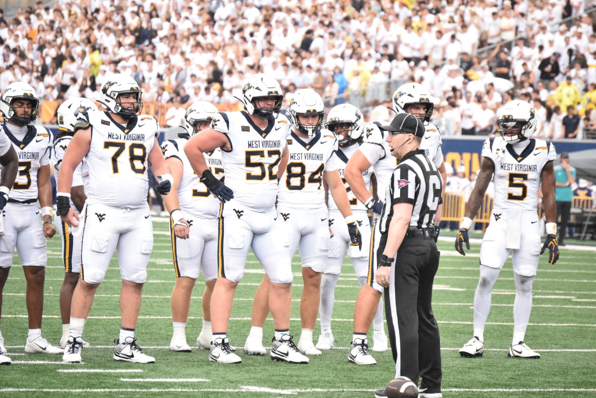 WVU Football Offensive Line and Jaden Bray