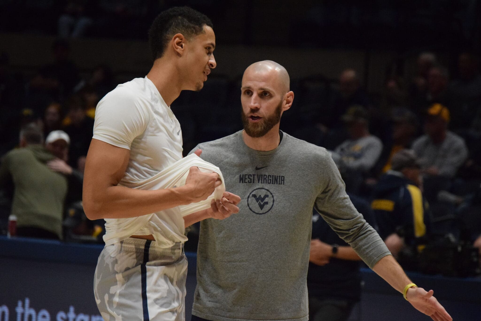 WVU Basketball Jesse Edwards and Alex Ruoff