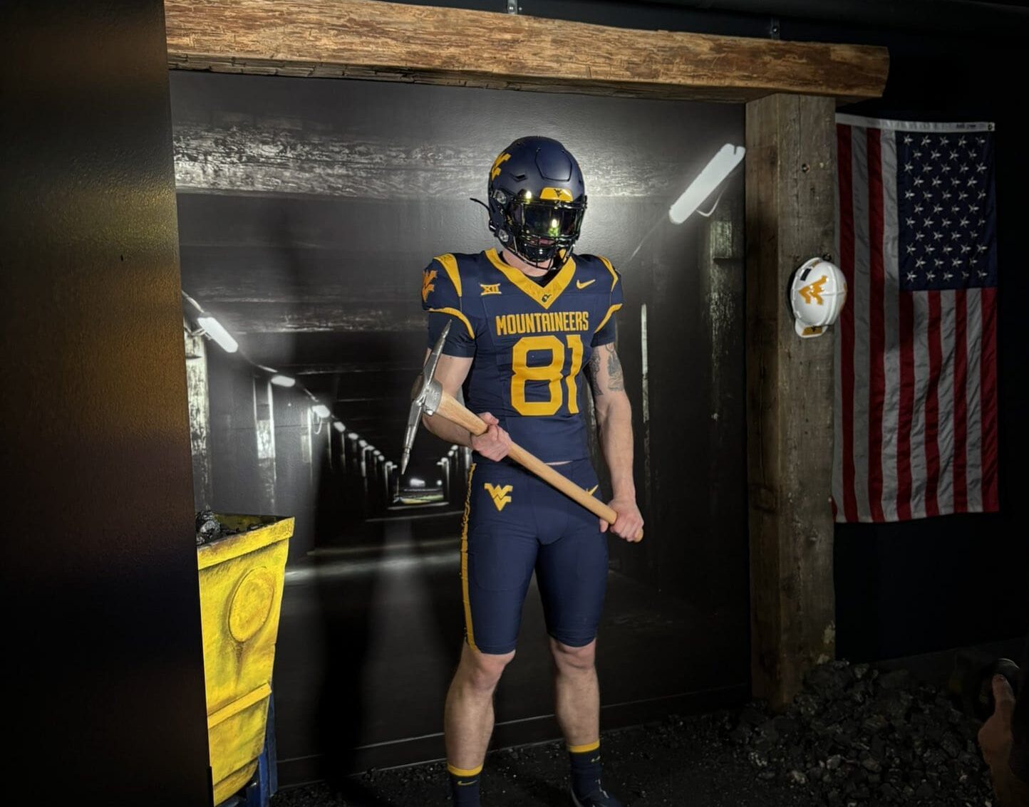 WVU Football TE Grayson Barnes