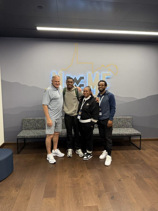 WVU Football JUCO transfer Jaylon Jones meets with head coach Rich Rodriguez. Image courtesy of Jaylon Jones' Twitter (X) account.
