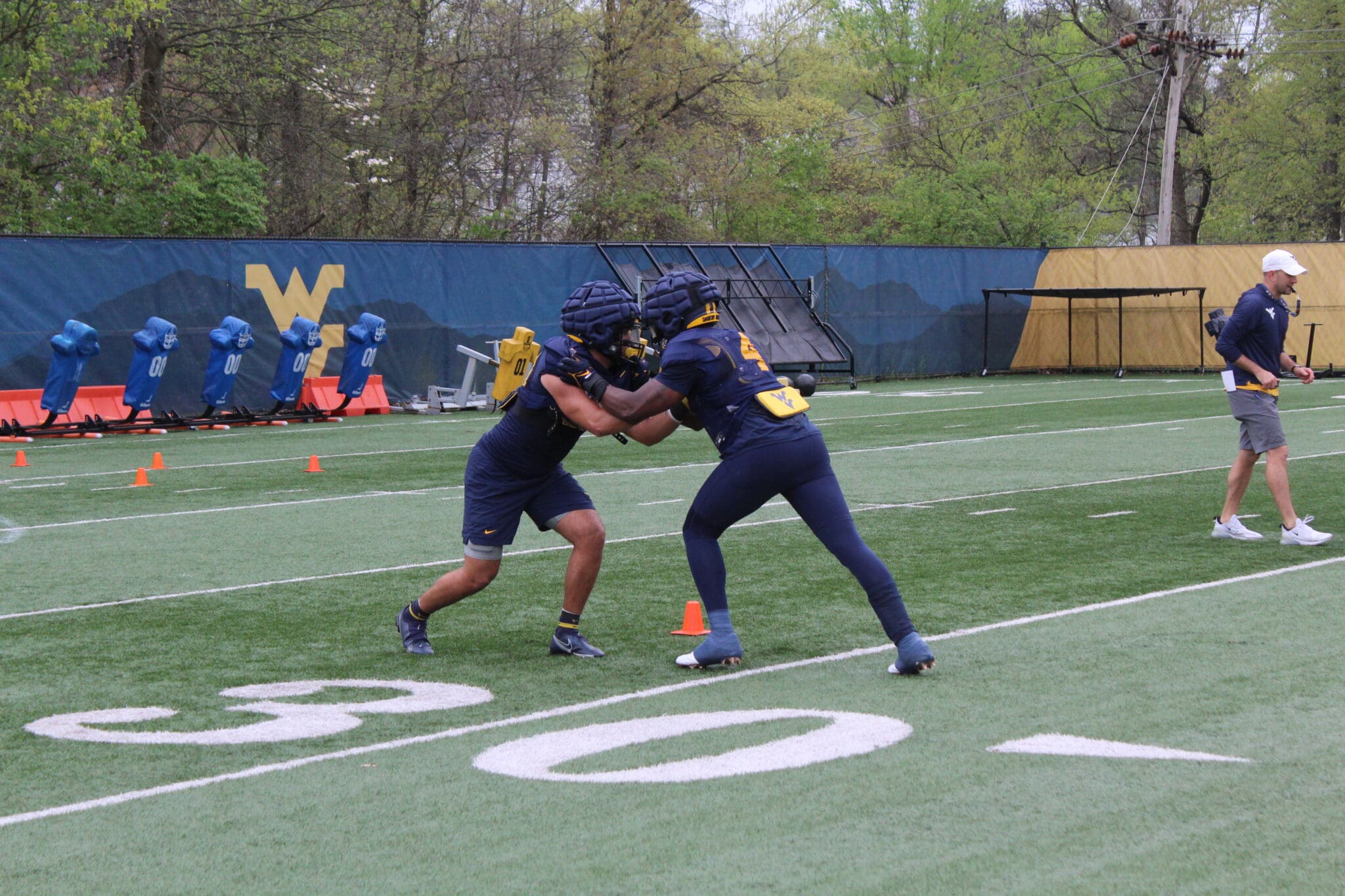 WVU Football LB Trey Lathan at practice