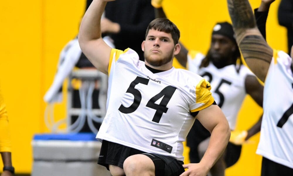 Steelers center Zach Frazier