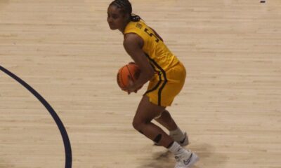 WVU Women's Basketball Sydney Shaw Backyard Brawl