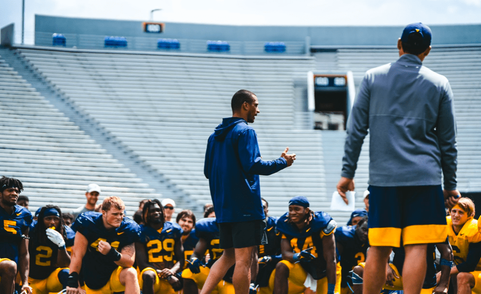 Joe Mazzulla talking to WVU football team