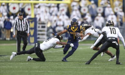 WVU Football RB Jahiem White running against UCF