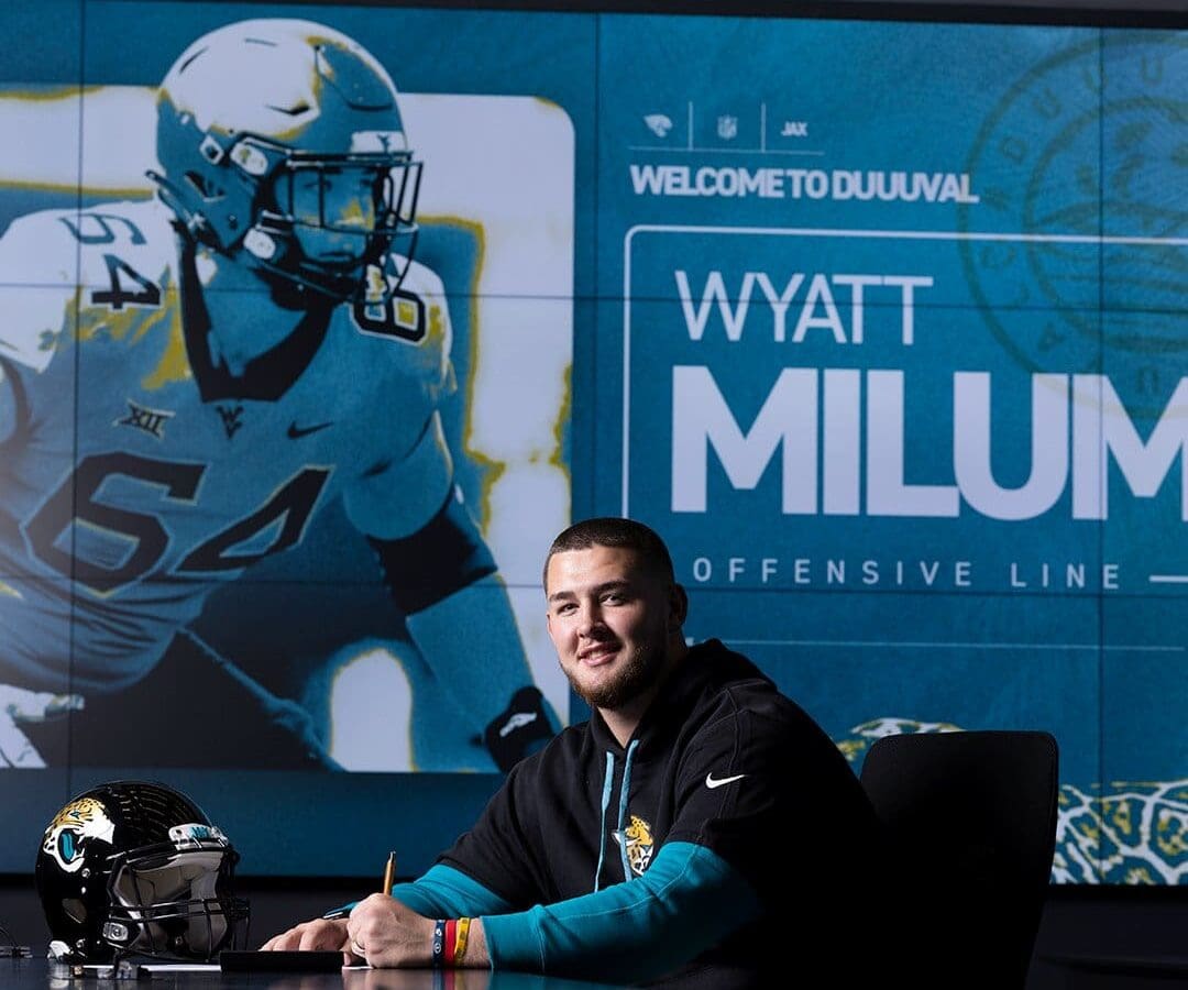 Wyatt Milum signing Jaguars contract