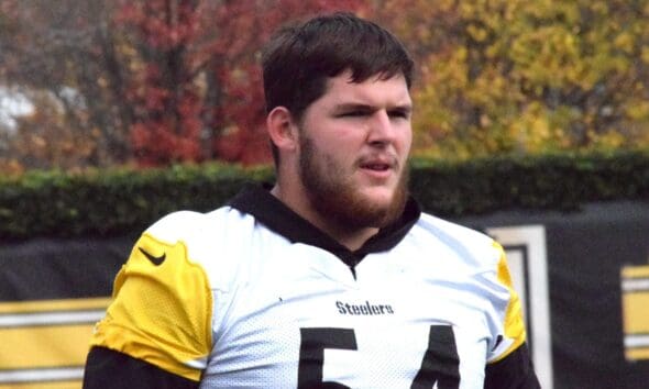 Zach Frazier at Steelers practice