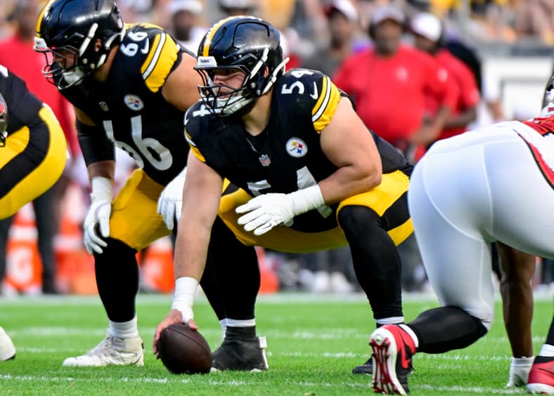 Zach Frazier under center with Steelers
