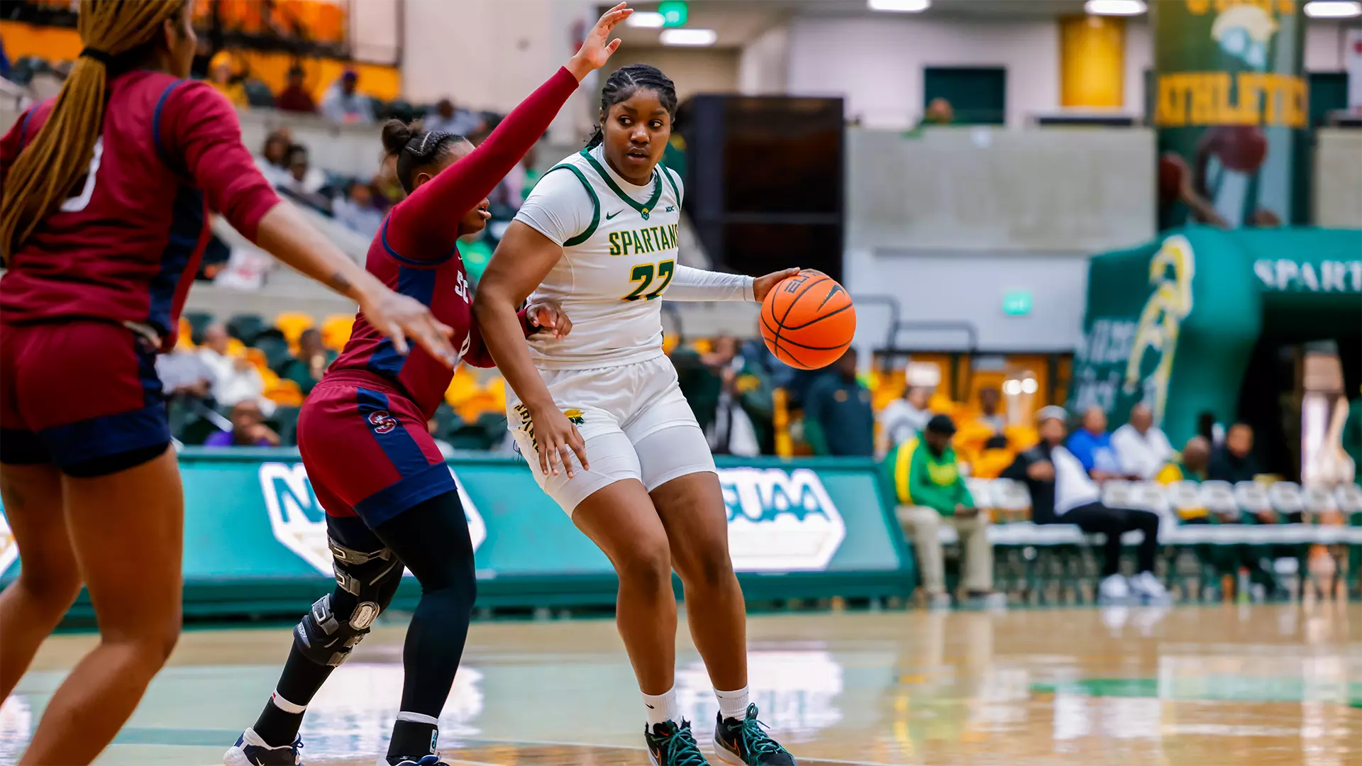 WVU Basketball Kierra Wheeler